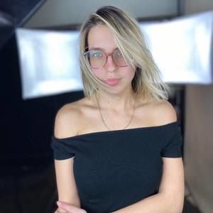 Meet your Posher, Stéphanie